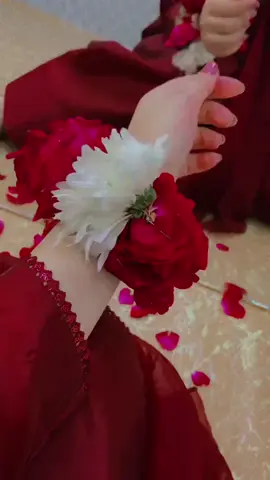 Kuch ky lia gajry hii kfiii hoty hn🤗😘🥰😍🥀🌹💫#Hide face girl video #gajry lover#viral?videotiktok😇😇 #fypppppppppppppppppp #fypシ゚ 