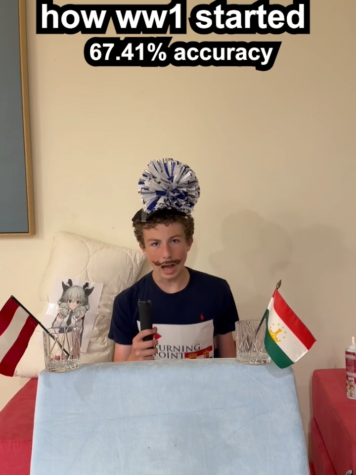 What am i doing Austria is cool ig @1.kvar.19.glazer @jagerbwoii @pawel_gd8 #heartsofiron4 #hoi4 #girlsundpanzer #hoi4memes #GUP #tfr #girlslasttour #victoria3 #ww1history #ww1memes #History #austriahungary