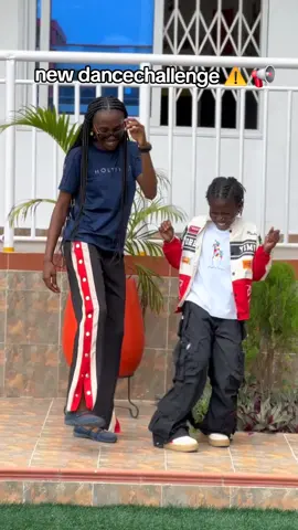 new dancechallenge.....Dc?me..... song by @Lasmid ...with @Biskitworld🍪🌎 #newdancechallenge2025 #ghanafyp #ghanaviral #lasmid #fypviraltiktok🖤シ゚☆♡ 