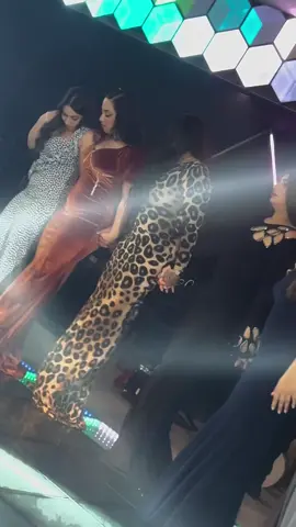 #رقص_بنات #دبكات_معربا #الشعب_الصيني_ماله_حل😂😂 #اكسبلور 