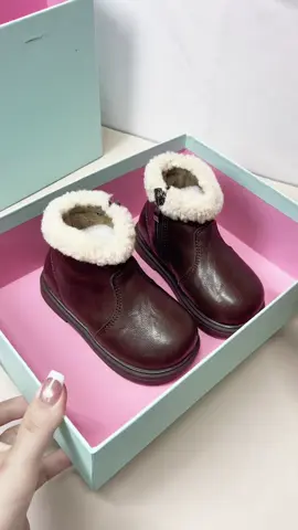 bốt cổ lông cho bé gái #xuhuong #giaybegai #giaybot #tiemnhakhai 