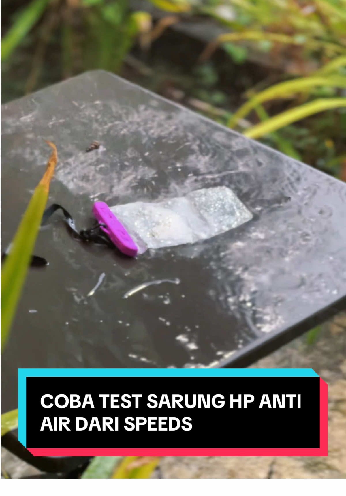 Ayo tembusin biar aku test pakai hp asli case anti air ini ! #promoguncang1111 #casewaterproof #waterproof #waterproofcase #wcahyo 