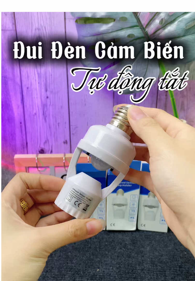 Đui đèn cảm biến tự động bật tắt khi có chuyển động.#viral #xuhuong #dencambienchuyendong #dencambien  @Yến ơi! 💋 