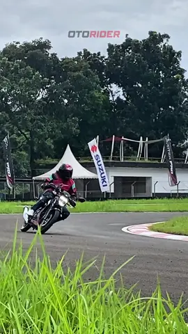 Suzuki resmi meluncurkan Satria F150 dan Satria Pro terbaru! Kini hadir dengan keyless system, rem ABS, dan fitur Suzuki Ride Connect yang bisa terhubung ke smartphone #otorider #suzukisatriapro150 #suzukisatriaf150