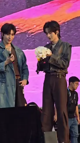 เห้ออออ เค้ารักกันอ่ะ สาววายฮ้อบ😊#xingqiu #huangxing #fypシ #desiretheseries 