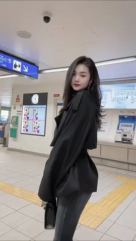 Cứ yêu đi chắc gì mình đã thật lònh mà sợ người khác phản bội😉🤣🤣😅#wendythao #xuhuongtiktok #hyogo28🇯🇵 #lethuyyen #nhatban🇯🇵 