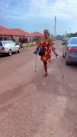 I step out with confidence, a radiant smile, and positive energy, because I know my God will always show up for me. No matter how the day begins, I walk with faith, and I know everything is working for my good.🥰 #Amputeelifecoach #thegirlwithabigGod #Unlimitedbelit #fyppppppppppppppppppppppp 