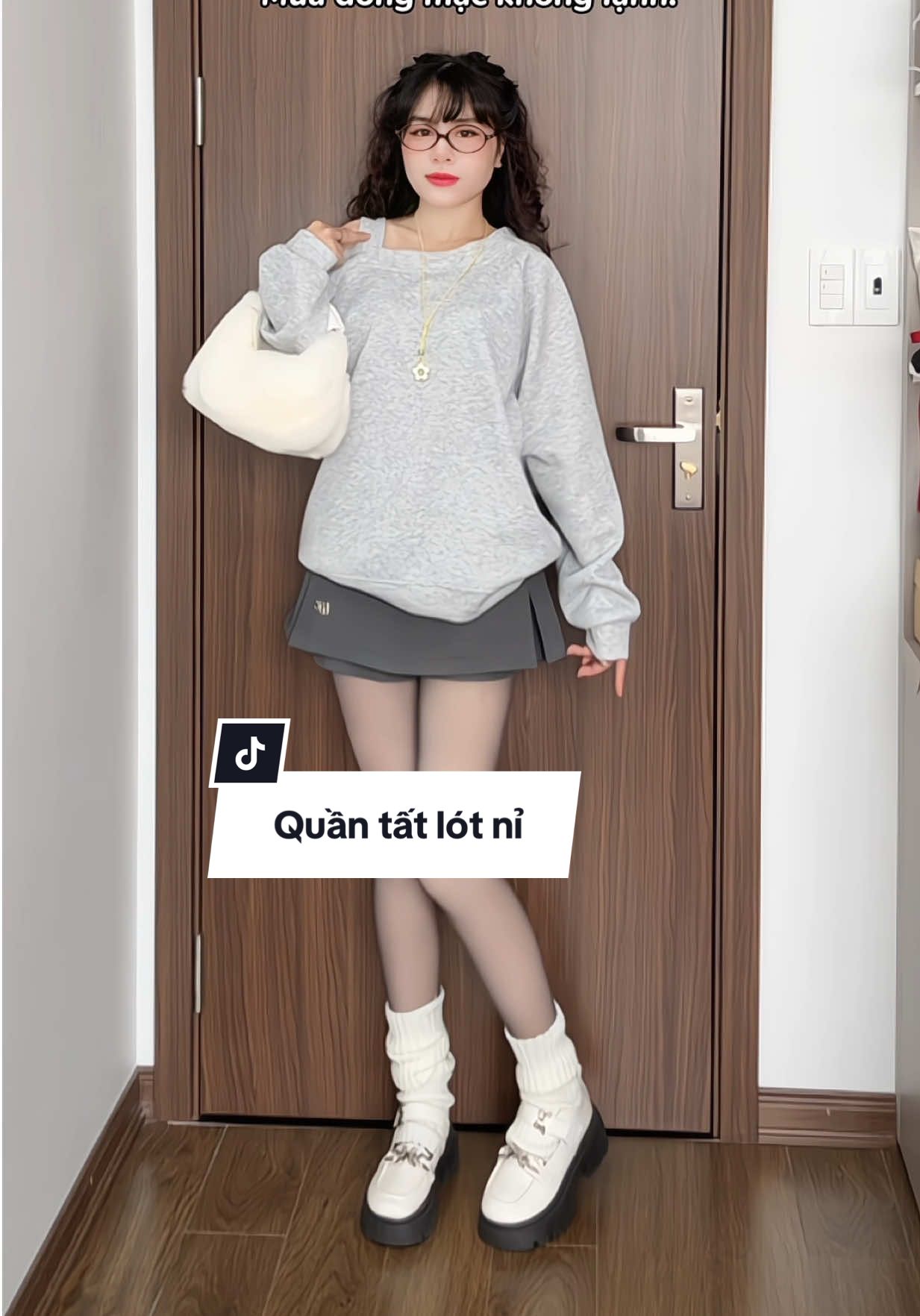 Sắm quần tất lót nỉ mặc thì không sợ lạnh. Tha hồ diện váy ngắn nha mấy bà ❤️ #xuhuong #reviewquanao #quantatlotlong #quantatlotni #quantat2lop 