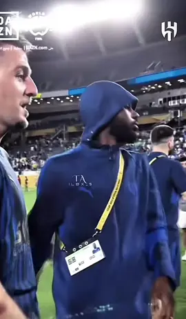 هذول الاثنين إذا اجتمعو مع بعض#نيفيز#سافيتش#رجال#الهلال 