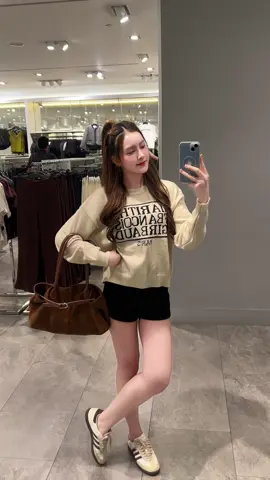 เสื้อน่ารักอีกแล้วว 🤍✨ #เสื้อแขนยาวไหมพรม #เสื้อแขนยาว #เสื้อสเวตเตอร์แขนยาว #เสื้อสเวตเตอร์ #เสื้อสเวตเตอร์ไหมพรม 