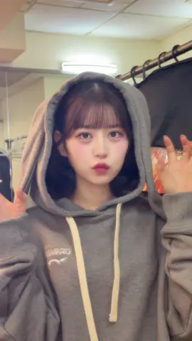 ぴょん〜🐰 #FRUITSZIPPER #ふるっぱー #月足天音 