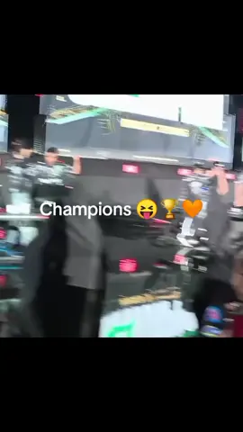 Alhamdulillah juara lagi 😝🔥🏆🧡 #teamrrq #rrq7sins #garenadeltaforce #vivarrq #fyp