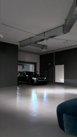 727 HP M5 G90 in dark mode 🥷🏽 #bmw #m5g90 @vantage_cars