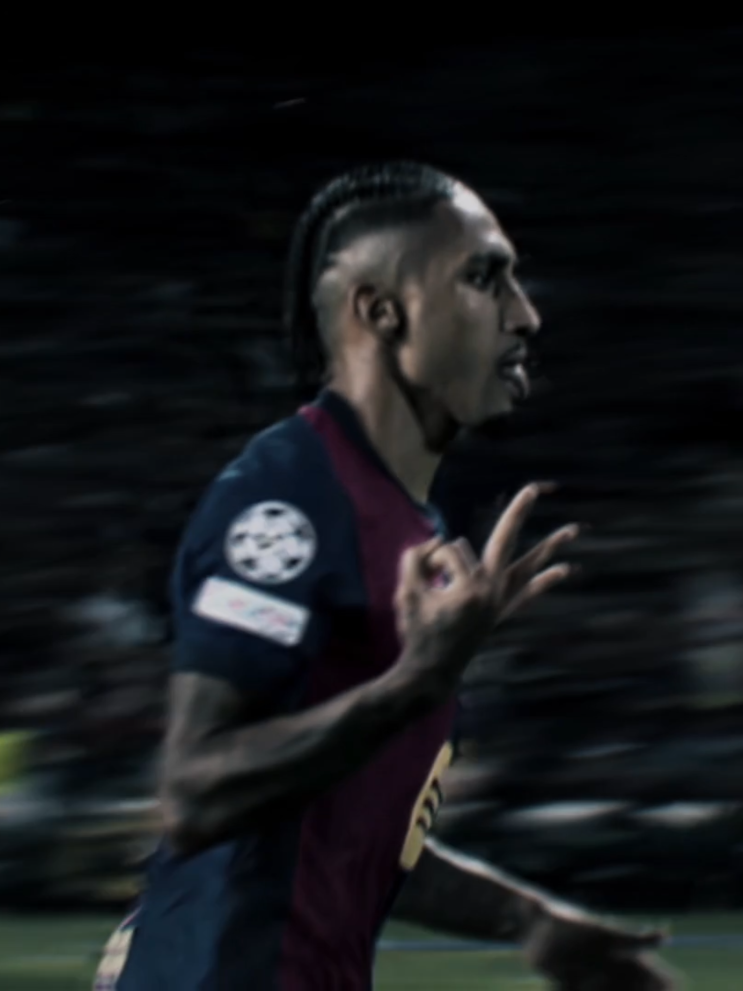 Mr clutch, against small teams ll lost for ideas😭ll#fyp #viral #raphinha #barcelona #barcelonafc #championsleague #creatorsearchinsights #football #footballedit #edit #laliga