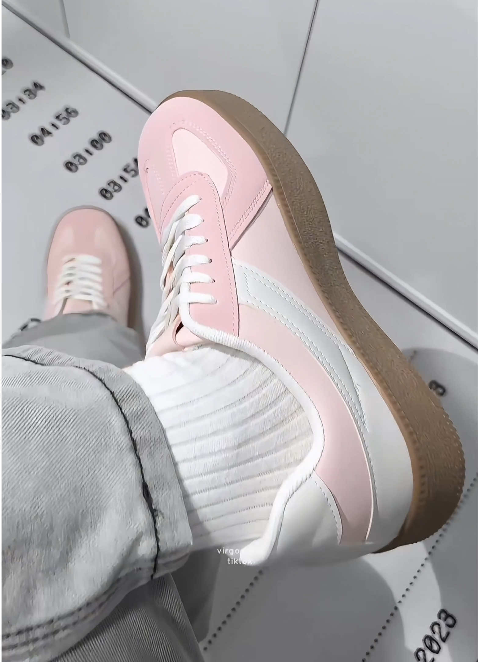 pink sneakers i’d actually wear 😌👌 #shoesrecommendation #shoesforwomen #sneakers #bostantenshoes @Bostanten Shoes PH 