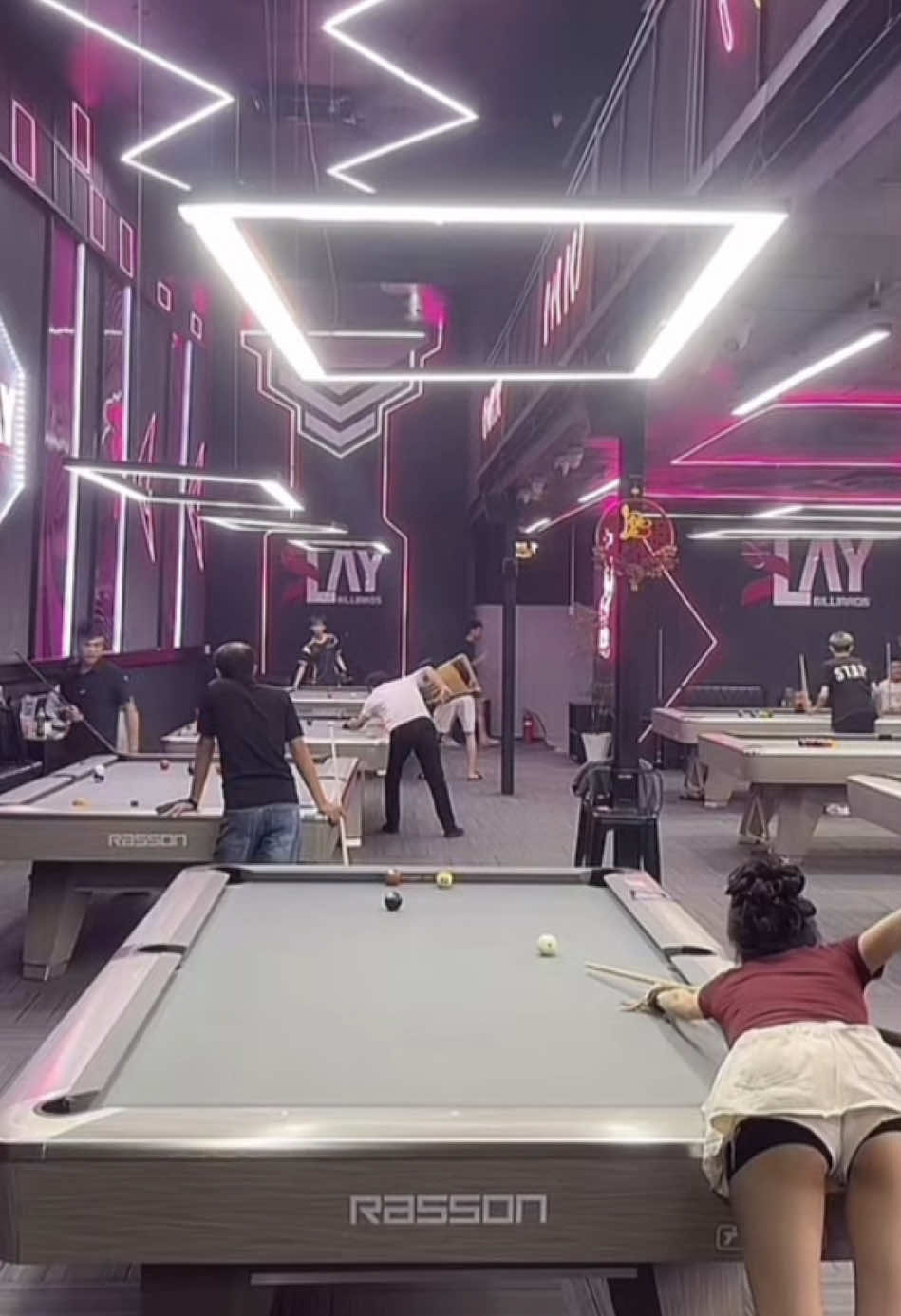 Thấy gì chưa ae...đẳng cấp chưa #8ballpool #billiards #billiardspool #8pool #tiktok #xuhuong 