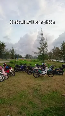 Bình Yên trên biển ngắm hoàng hôn