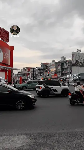 Đàn Ông, túi trống rỗng tốt nhất tập trung lo sự nghiệp. Đừng trông chờ vào Tình Yêu. #TTMHĐ 