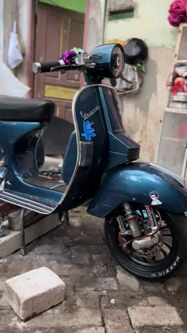 motor na geh modar sayang#vespaindonesia #xyzbcafypシ #fyp #vespapx #viral 