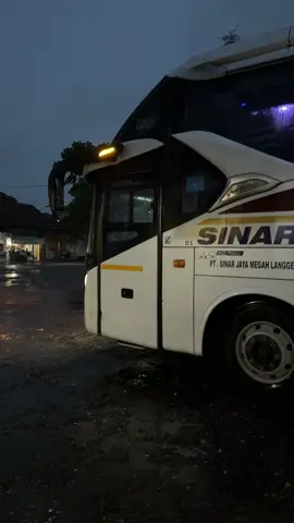 80 S PURWOREJO => TAMAN HARAPAN BARU VIA PONDOK UNGU #sinarjayagroup  #coloringyourtrip  #sinarjayagombong  #sinarjayamania  #fyppppppppppppppppppppppp 