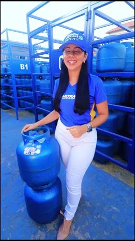 Aonde você encontrar esse botijão azulzinho, você pode confiar , porque pra gente além dele representar uma história, ele leva energia limpa pra sua casa , garantindo rapidez e segurança na sua cozinha , nos seus preparos , e levando alegria pra sua família. 💙✨#ultragaz #RendeMaisGás ##MeuBotijãoDaSorte 