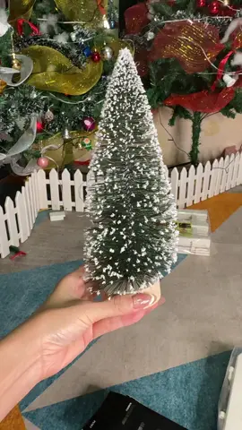 Cây thông Noel mini để bàn phủ tuyết#noel #caythongnoel 