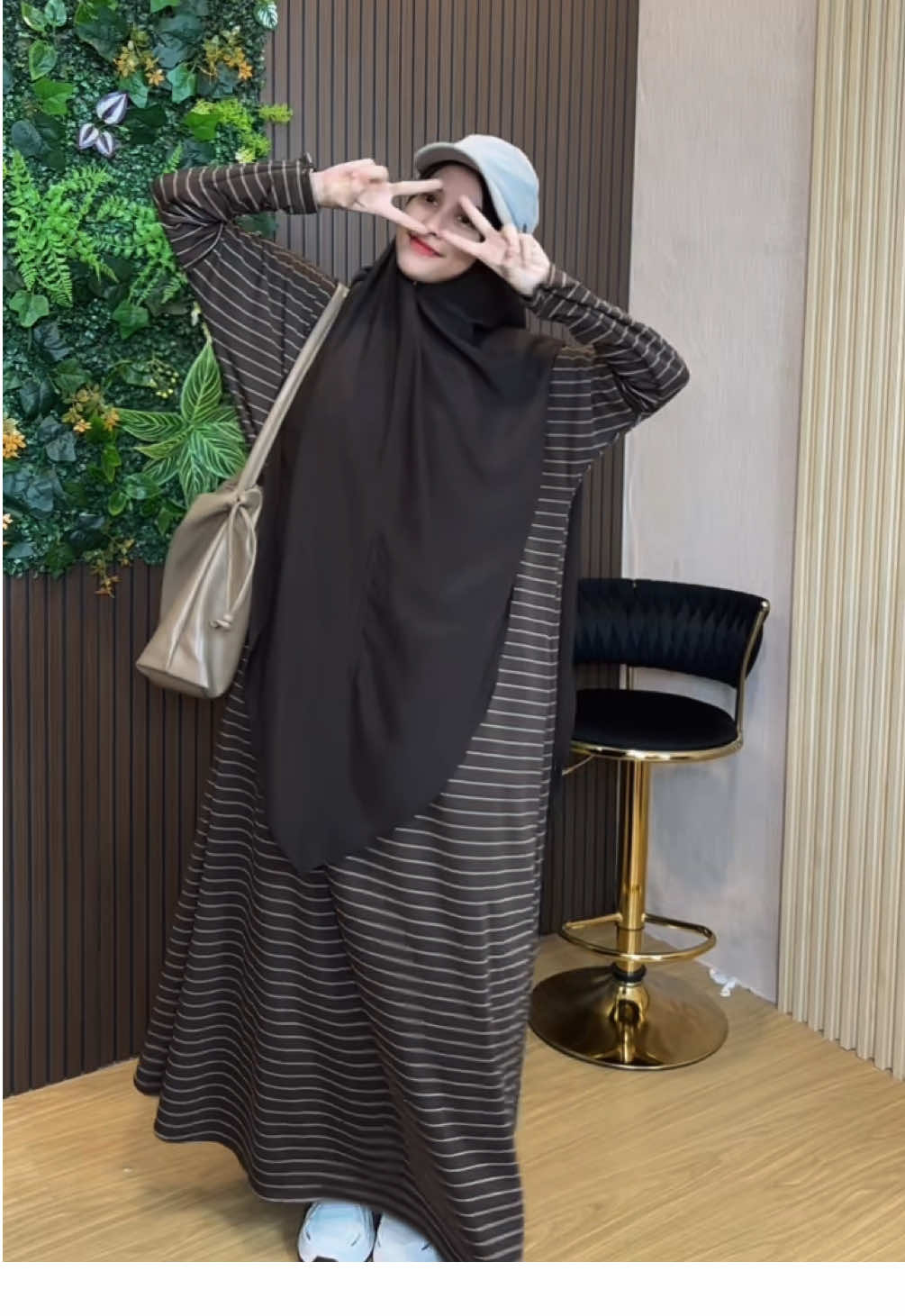 Allahumma Barik…udah punya belum warna hazelunut ini beb?😍#gamissalur #bhanuexcellent #lubnastriped 