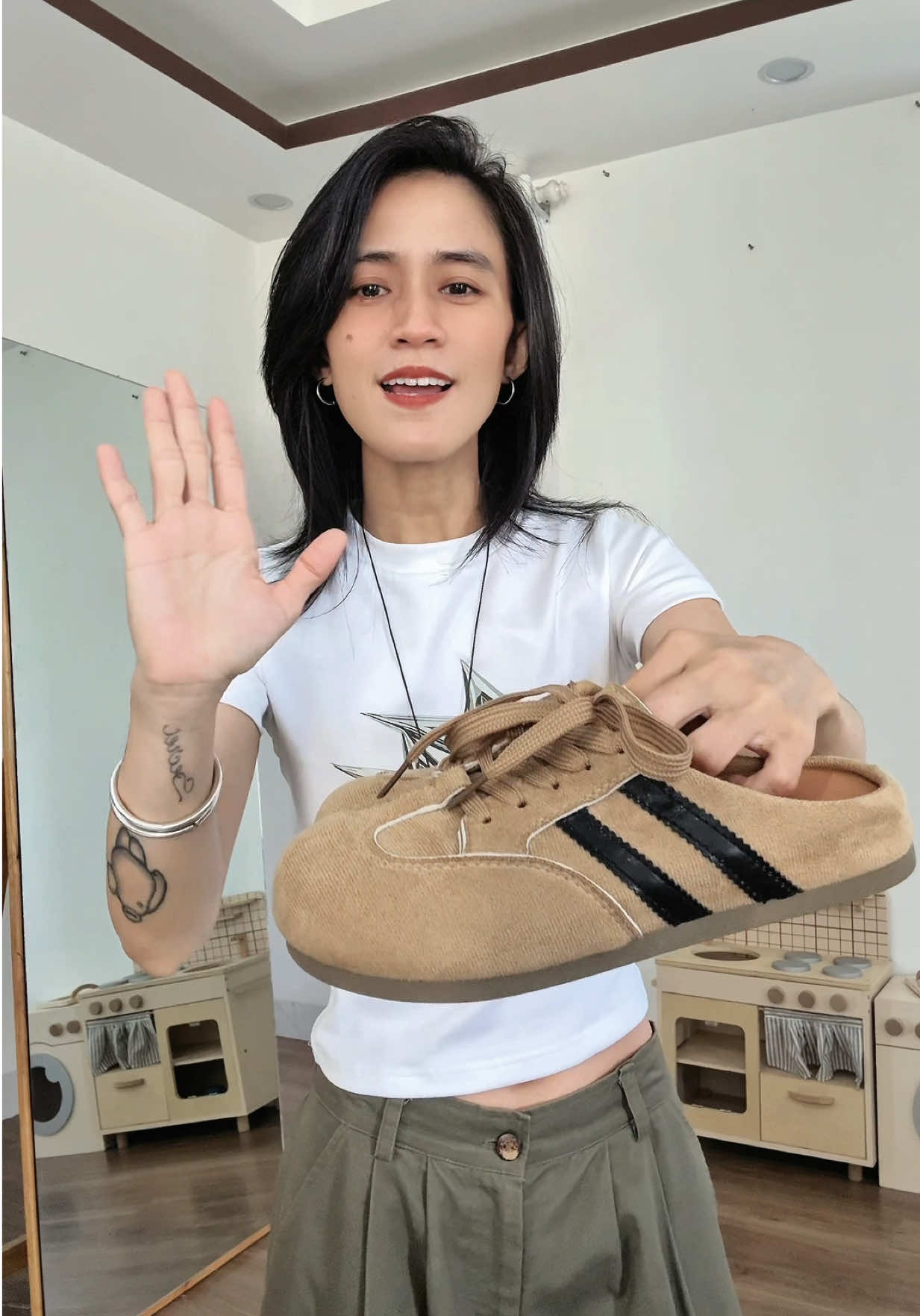 Dép sục cho ai lười mang giày giống tui 😌 #phanlem 