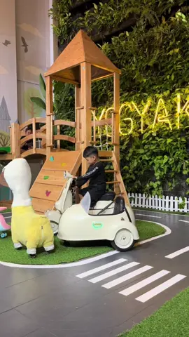 #staycation #yogyakarta #staycationyogyakarta #kidsfriendly #kidsfriendlyhotel 