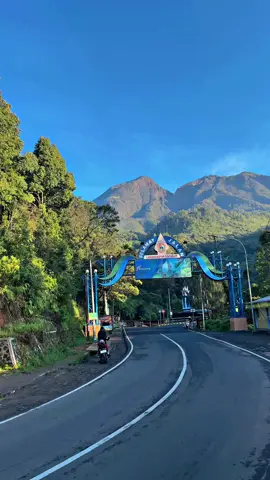 Sing pernah di gowo nng dalan iki sidone rabi opo ditinggal rabi bolo 🤣😂😂#CapCut #karanganyar24jam #magetan24jam #sarangan #fypシ゚ #pyp #telagasarangan 