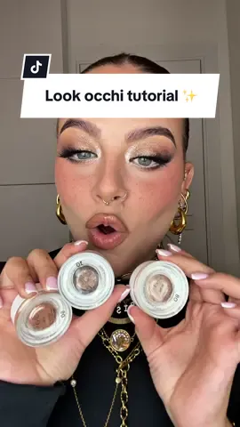 @overskin ha fatto uscire delle nuove colorazioni dei light vertigo quindi vediamo come ho realizzato questo make-up utilizzandole ✨✨✨ Fatemi sapere cosa ne pensate e se li proverete anche voi 🤍 @NABLA Cosmetics @WYCON cosmetics @Mesauda Beauty #lookocchi #tutorial #makeuptutorial #eyemakeup #eyemakeuptutorial 