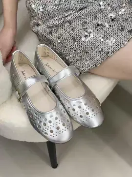 #Flatshoes #flats #fashionshoes #leathershoes #womenshoes 