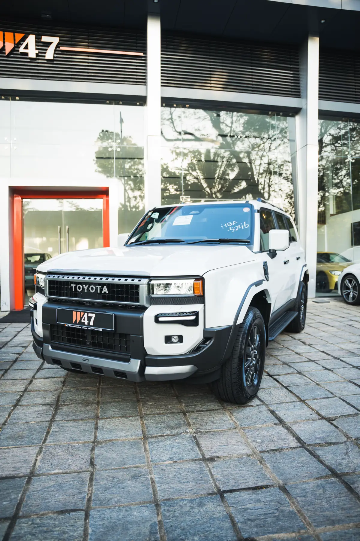 Land Cruiser 250 VX Year of manufacture 2025 Mileage 20KM Brand new imported from Japan  Modalista Body kit  2755cc in-line 4 engine 8-speed automatic Front double wishbone independent suspension Rear 4-link rigid, with lateral control arms Electric power steering with tilt & telescopic Factory fitted diff lock Adaptive High-beam with dynamic auto levelling Auto rain sensor windshield wipers LED fog lamps Factory fitted roof rails Rear window defogger Rear power boot 12.3