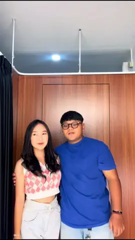 Kalian harus cobain juga photobox di @Meenie box by Remine Studio karna se baguss dan se worth it ituuu🤩🩷 #MeenieBox #Photobox #PhotoboxBandung #poseideas #couple 