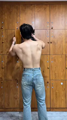 Ngày mà ai cũng sợ, nhưng vượt qua được thì đều khác biệt #gymmotivation #legday #fyp #6mui #nopainnogain 