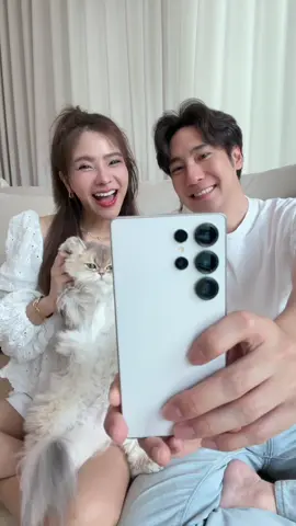 มาดูกันว่าฟลุ๊กจะเลือกใคร...ระหว่างเฟิร์นกับฟอร์มี #forgiforfun #ครอบครัวตัวฟอร์ #GalaxyS25Ultra #GalaxyAI @Samsung Thailand 