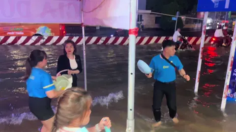 Nước ngập kakaka #mwg #dienmayxanh #vinhlong64 