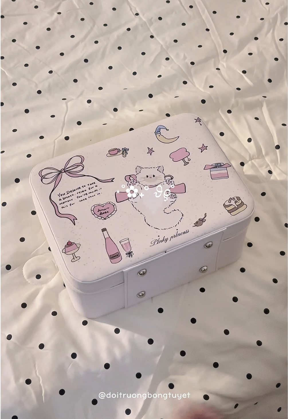 Cốp đựng đồ makeup cũng cũng phải xinh nha mấy bà ơiii 🫶🏻✨ #copdungmypham #copdungdotrangdiem #makeup #unboxing #doitruongbongtuyet 