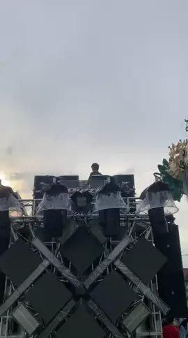 putri audio sound wedok Lumajang tampil mening mode minimalis tapi Horeg,ora putri ora party bismillah lancar selalu putri audio sound wedok Lumajang 🤩🔥🔊@putriaudio_lumajang @vicolightinglumajang #fypseluruhpengunatiktok #fypsemuapenggunatiktok #putriaudiolumajang #vicolightinglumajang #fypage 