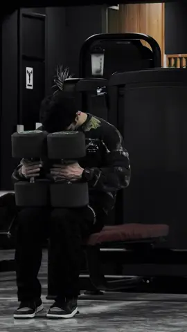 40KG dumbbell press  #fitnessfreak💀 #mohsinfitness💀 #support 