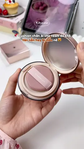 Em cushion này của nhà Carslan dùng siu thích mấy bà ơi, lớp finish căng bóng ẩm mịn, che khuyết điểm ok lắm lun✨😻 #carslan #cushion #phannuoc #reviewlamdep #xuhuong 