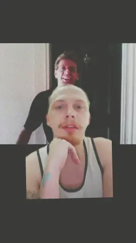 that's my daddy 🧡 #dad #viral #fyp #family #twins 