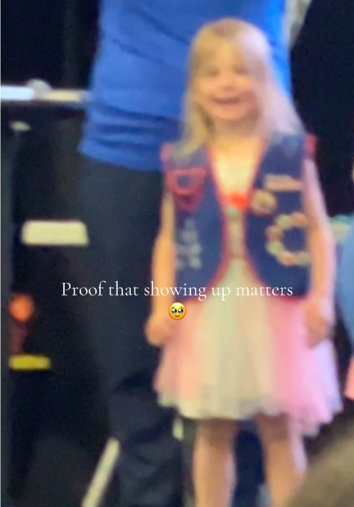 The look on her sweet face when she finally found us in the crowd 🥹 ❤️#motherhood #showup #toddlersoftiktok 