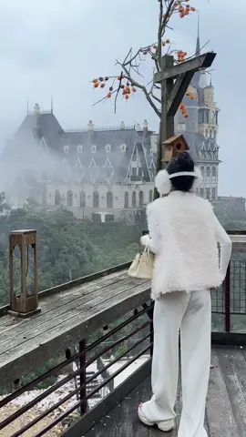 Đã lạnh còn mưa ❄️☁️🤍 #xuhuong  #huyenbe  #outfit 