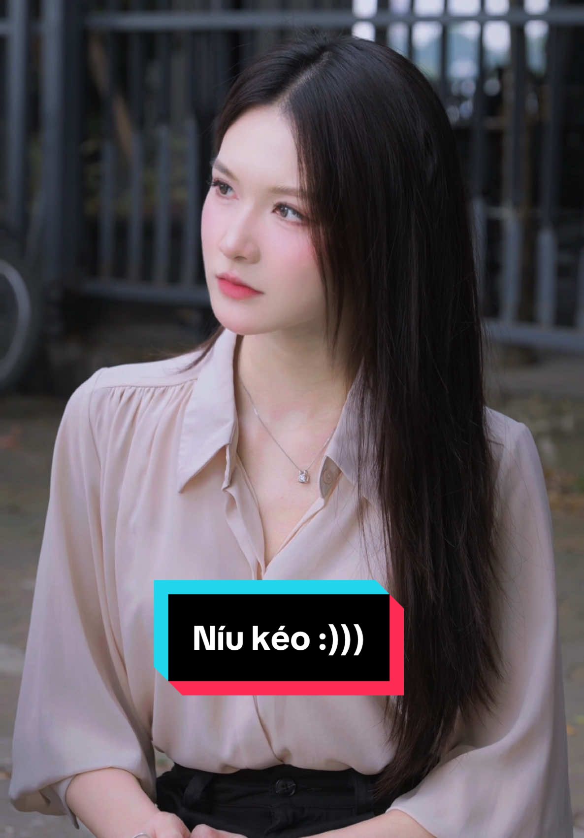 Ngồi không cũng dính đ.ạn :))) #thaopie #thaonao #comedyvideo #funnytiktok #fyp 