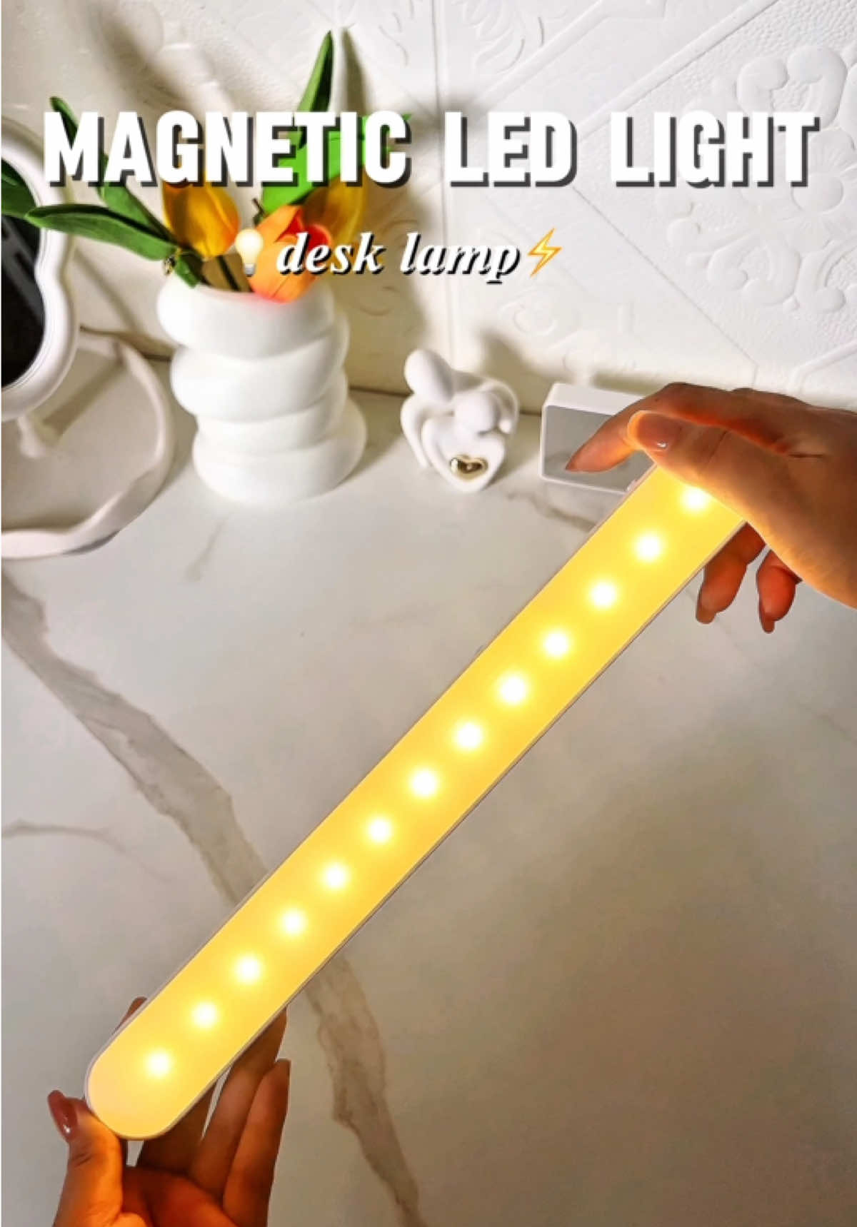 Magnetic LED light, rechargeable at may remote control pa. Pwd mo din idikit kahit saan. #ledlight #ledlamp #magneticledlight #rechargeableledlight #lamplight