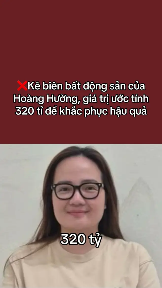 Thông tin về vụ án Hoàng Hường tại họp báo Chính phủ thường kỳ tổ chức chiều 8-11, người phát ngôn Bộ Công an, Thiếu tướng Nguyễn Quốc Toàn, cho hay hồi tháng 10, Cơ quan Cảnh sát điều tra Bộ Công an đã khởi tố vụ án, khởi tố bị can với 6 đối tượng. Đến ngày 27-10, qua công tác điều tra mở rộng vụ án, cơ quan điều tra tiếp tục khởi tố thêm một bị can là Nguyễn Thị Tường An (sinh năm 1993), với cùng tội danh vi phạm quy định về kế toán gây hậu quả nghiêm trọng. “Hành vi của đối tượng này là giúp sức cho Hoàng Hường trong việc che giấu doanh thu”, Thiếu tướng Toản nói. Đáng chú ý, ông Toản cũng cho biết cơ quan điều tra đã tiến hành kê biên 2 tài sản của Hoàng Hường, ước tính trị giá trên 320 tỉ đồng để khắc phục hậu quả thiệt hại trong vụ án. Hiện, vụ án vẫn đang tiếp tục trong quá trình điều tra và Bộ Công an sẽ thông tin khi có diễn biến mới. Trước đó, đầu tháng 10-2025, Văn phòng Cơ quan Cảnh sát điều tra ra quyết định khởi tố vụ án, khởi tố bị can, lệnh bắt bị can để tạm giam đối với Hoàng Thị Hường (tức Hoàng Hường, chủ hộ kinh doanh Hoàng Thị Hường, chủ hệ sinh thái Hoàng Hường), về tội 