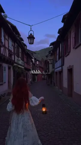 Love story. #lovestoryindila #indila #lyrics #foryou #mlyrics 