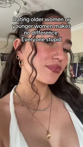 It’s a matter of finding your best kind of headache 🤣🏳️‍🌈🌈 #jokes #dating #women #wlw #lesbian 💅🏼😤🫠