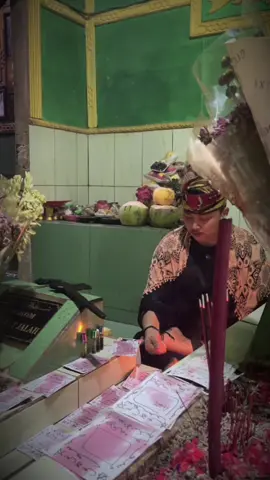 ritual media pelet jerat sukma  extrime  untuk mengembalikan pasangan yg sudah cerai berpisah wlpun sudah bertahun tahun dia akan kembali kepada kalian karena media pelet ini sangat dahsyat untuk menarik target agar kembali kepada kalian sayang nurut cinta dan selalu kepikiran kalian dan tergila gila mencintai kalian dan royal kepada kalian 7 hari pengerjaan ritual sblm 7 hari akan tembus kepada target #xyzbca #fyppppppppppppppppppppppp #gurumuda #lewatberanda #pelettalipocong